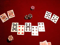 Straight flush pobje�uje full house